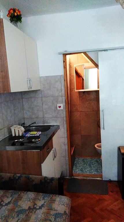 Apartment Filip Vrbnik Exterior foto