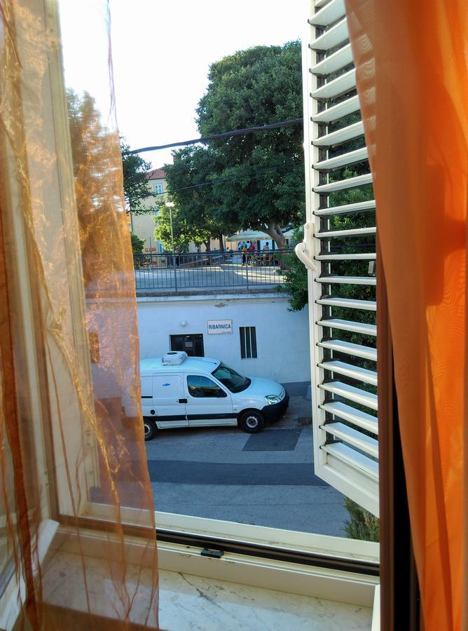 Apartment Filip Vrbnik Exterior foto